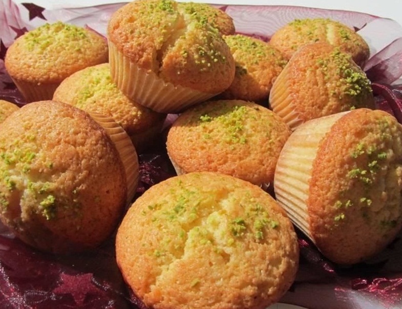 خرید عمده کیک یزدی